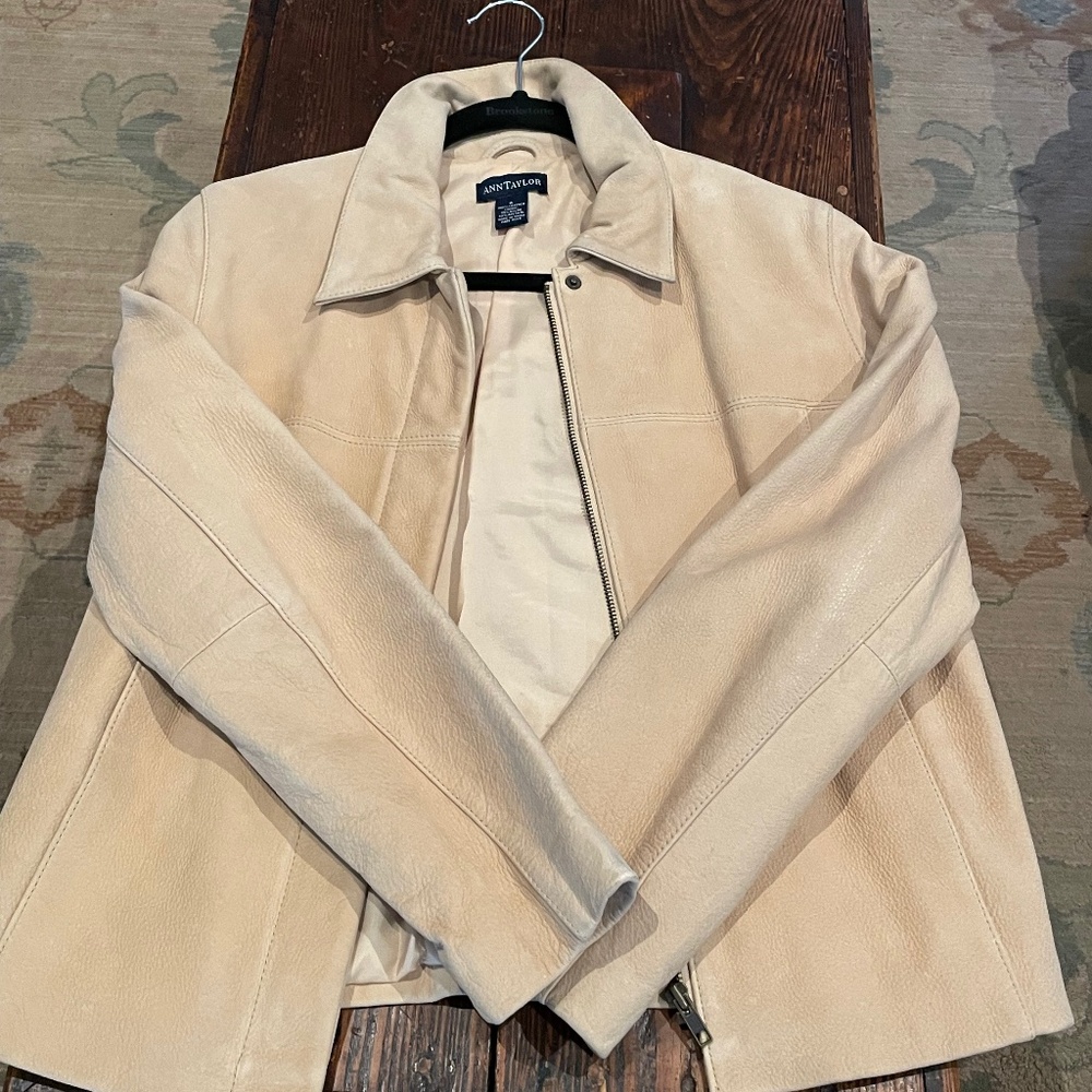 Ann Taylor Butter Soft Tan Leather Jacket Size Small